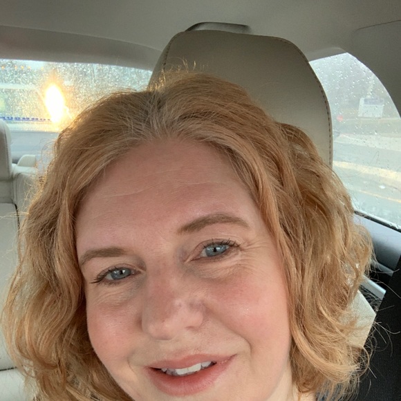 Meet your Posher, Kris - Picture 1 of 1